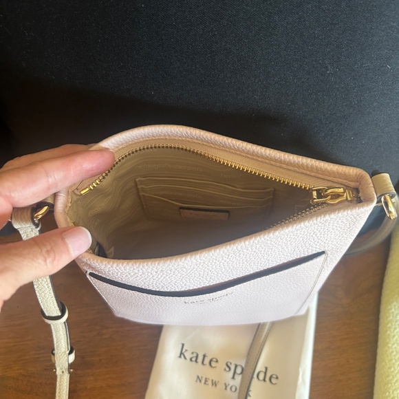 Kate Spade crossbody - Picture 4 of 4